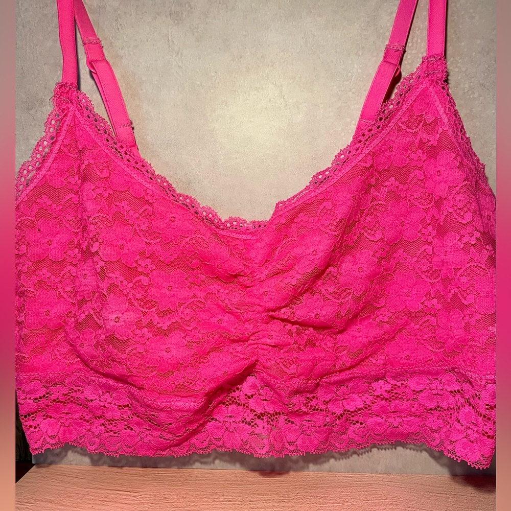 Lace Bralette in Vibrant Pink